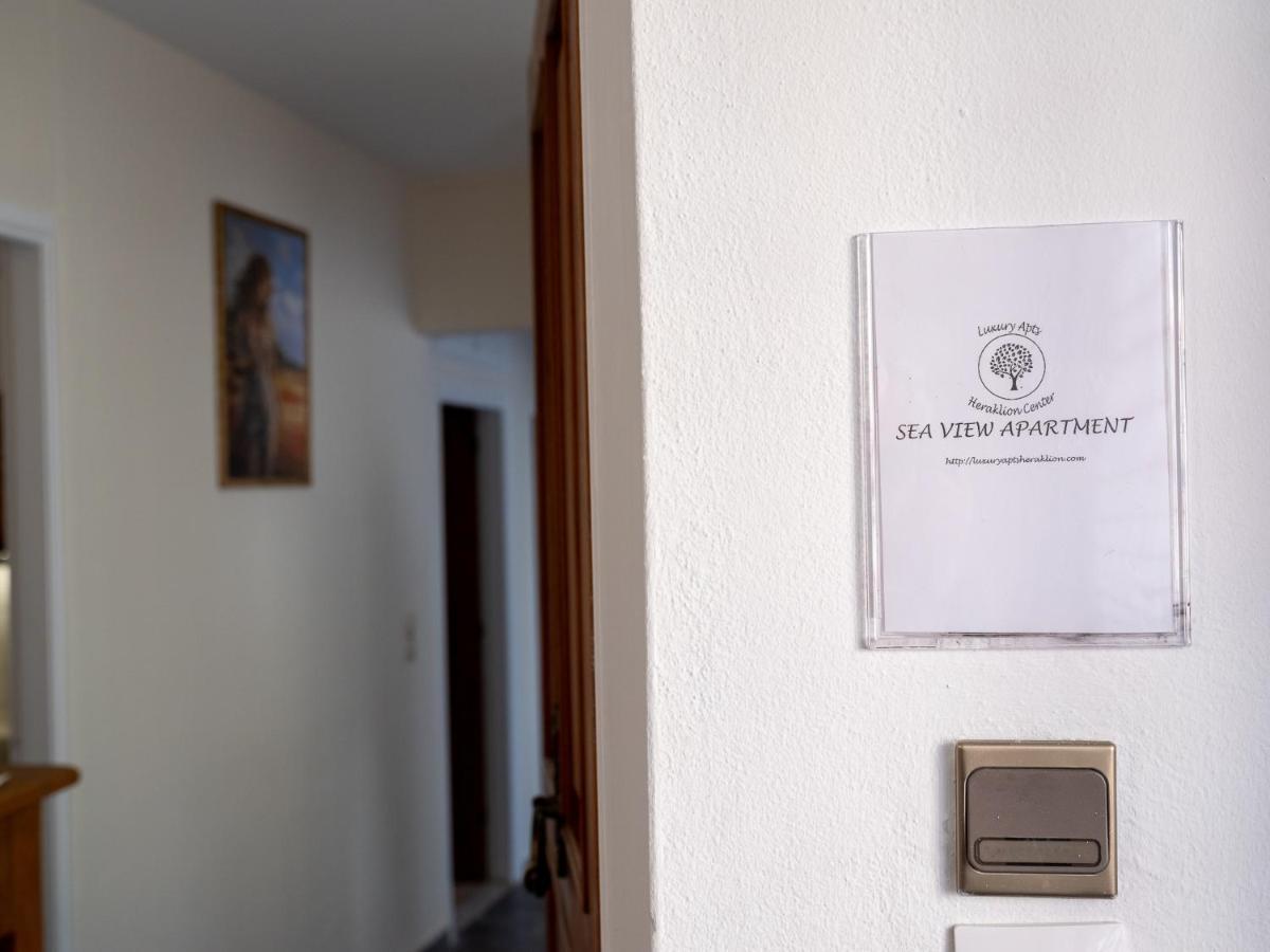 Luxury Apts Heraklion Center Exterior photo